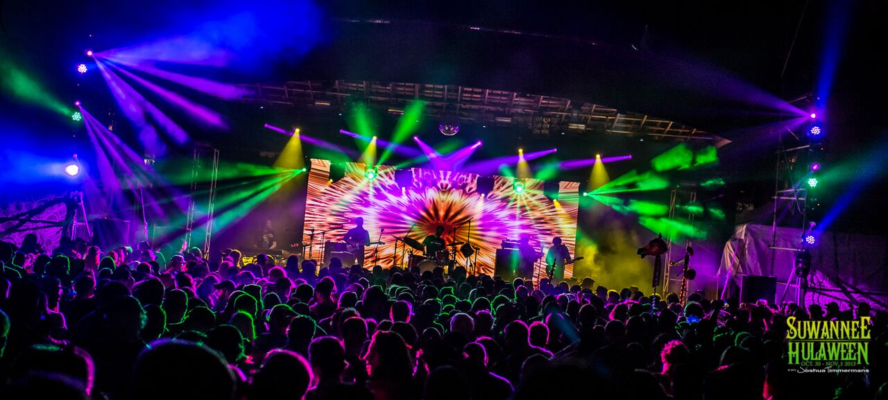Dumpstaphunk at Hulaween 2015. Photo by: Josh Timmermans
