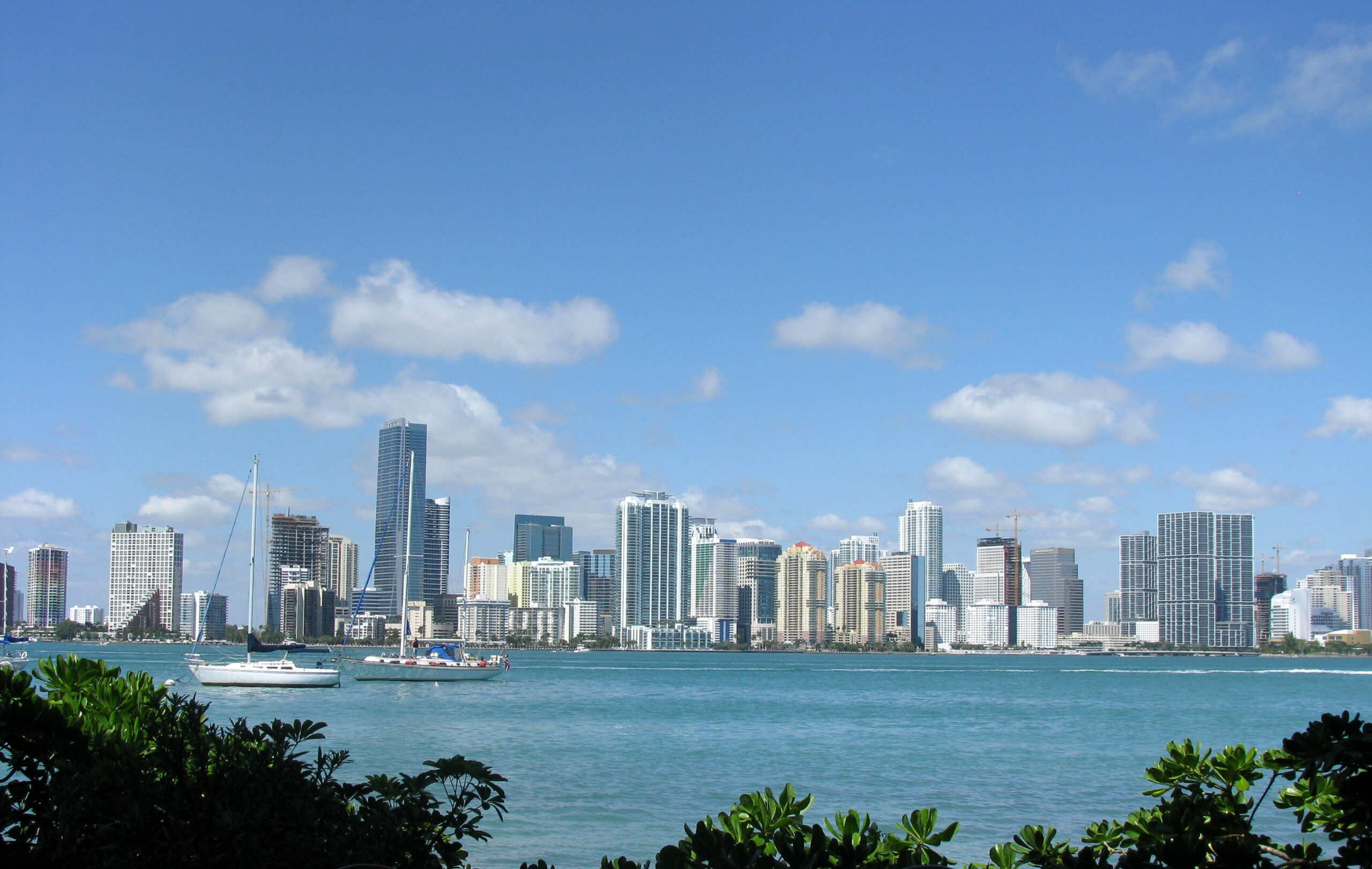 Miami skyline. Photo by: Captain Tucker / Wikimedia Commons