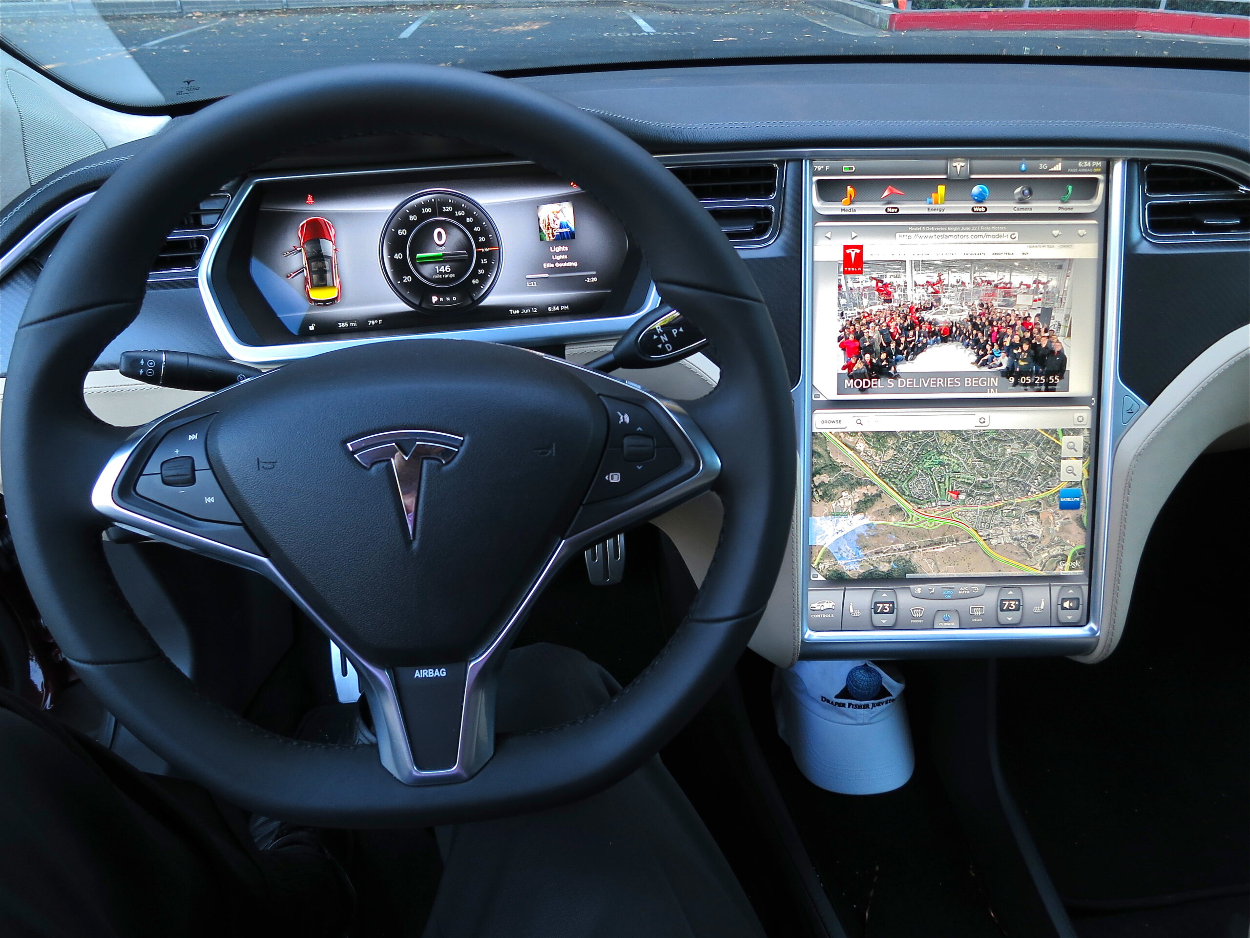 Tesla Model S. Elon Musk is the largest shareholder in both Tesla and SolarCity. Photo by: jurvetson (Steve Jurvetson)