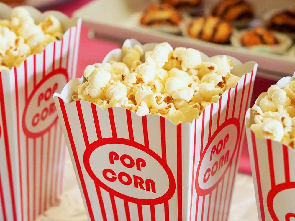 Popcorn for streaming entertainment on Hulu. Photo by: Pexels.com