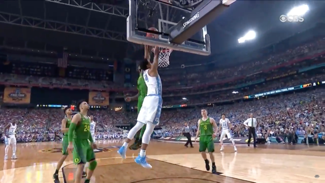 Oregon Ducks and the North Carolina Tar Heels compete in the Final Four. Photo by: March Madness / YouTube Oregon Ducks and the North Carolina Tar Heels compete in the Final Four. Photo by: March Madness / YouTube