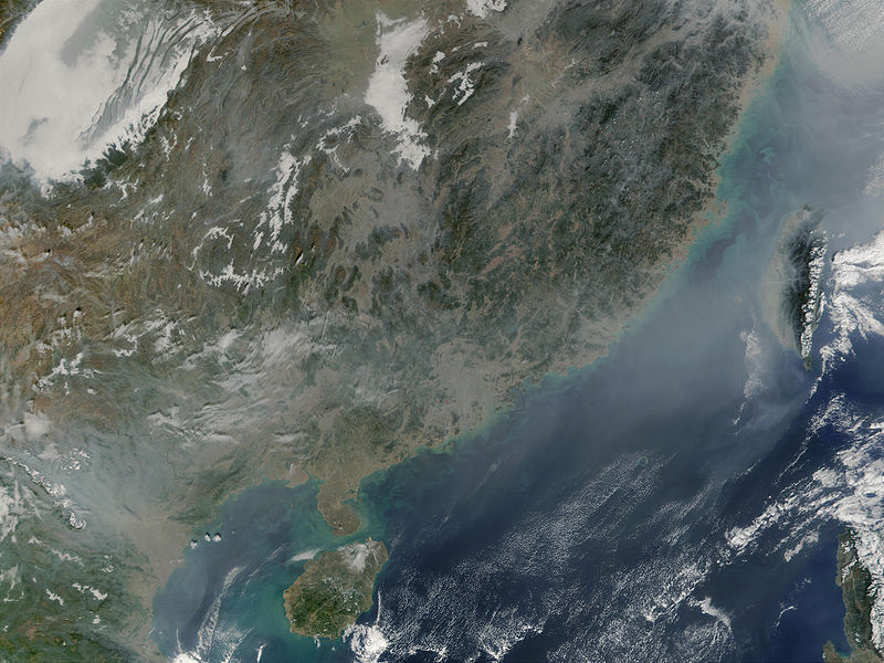 Fires and pollution in China. Photo by: NASA / Wikimedia Commons
