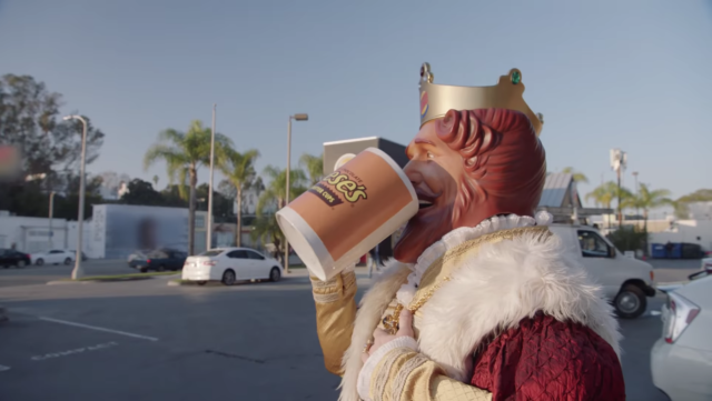 Burger King mocking the repeal of Net Neutrality in the best advertisement this decade. Photo by: Burger King / YouTube Burger King mocking the repeal of Net Neutrality in the best advertisement this decade. Photo by: Burger King / YouTube