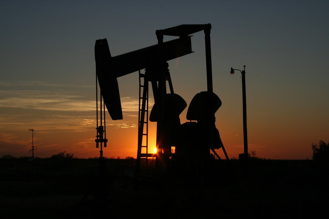 Oil and gas drilling in Texas. Photo by: Pexels.com