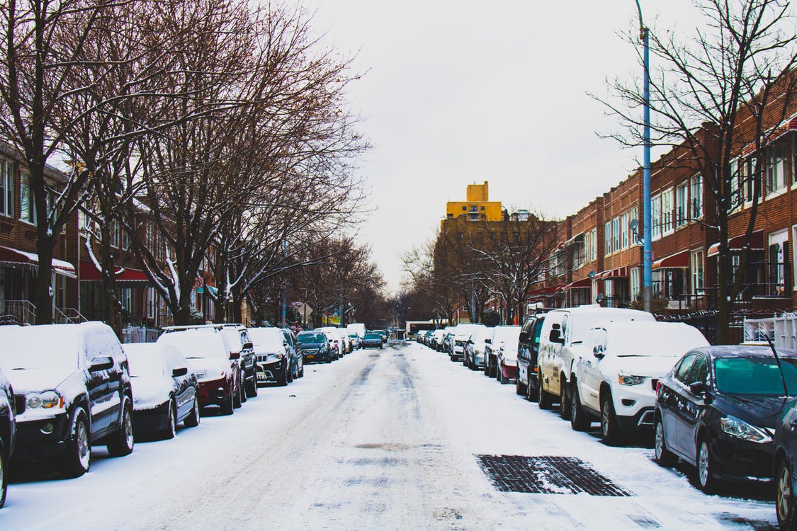 Conditions after a winter storm. Photo by: Essow Kedelina / Pexels.com
