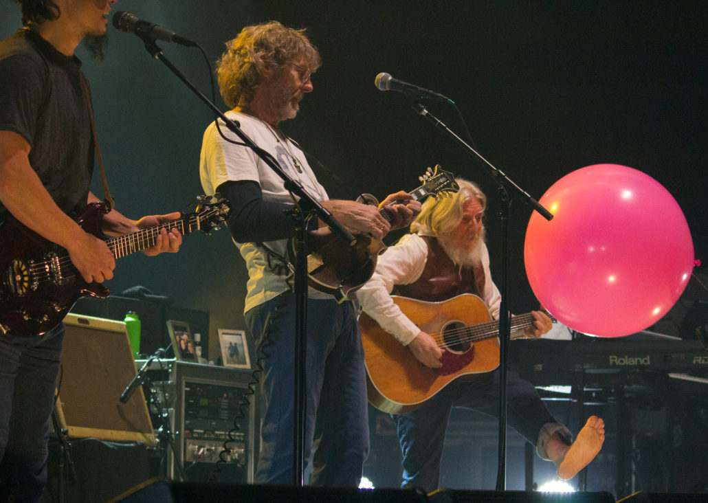 The String Cheese Incident performing with Sam Bush on Friday, December 28. Photo by: Matthew McGuire