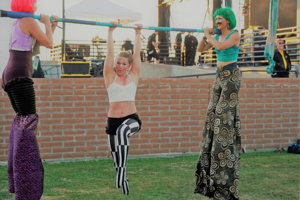 Performance Artist at the 2020 Gem and Jam Festival in Tucson, Arizona. Photo by: Samantha Harvey
