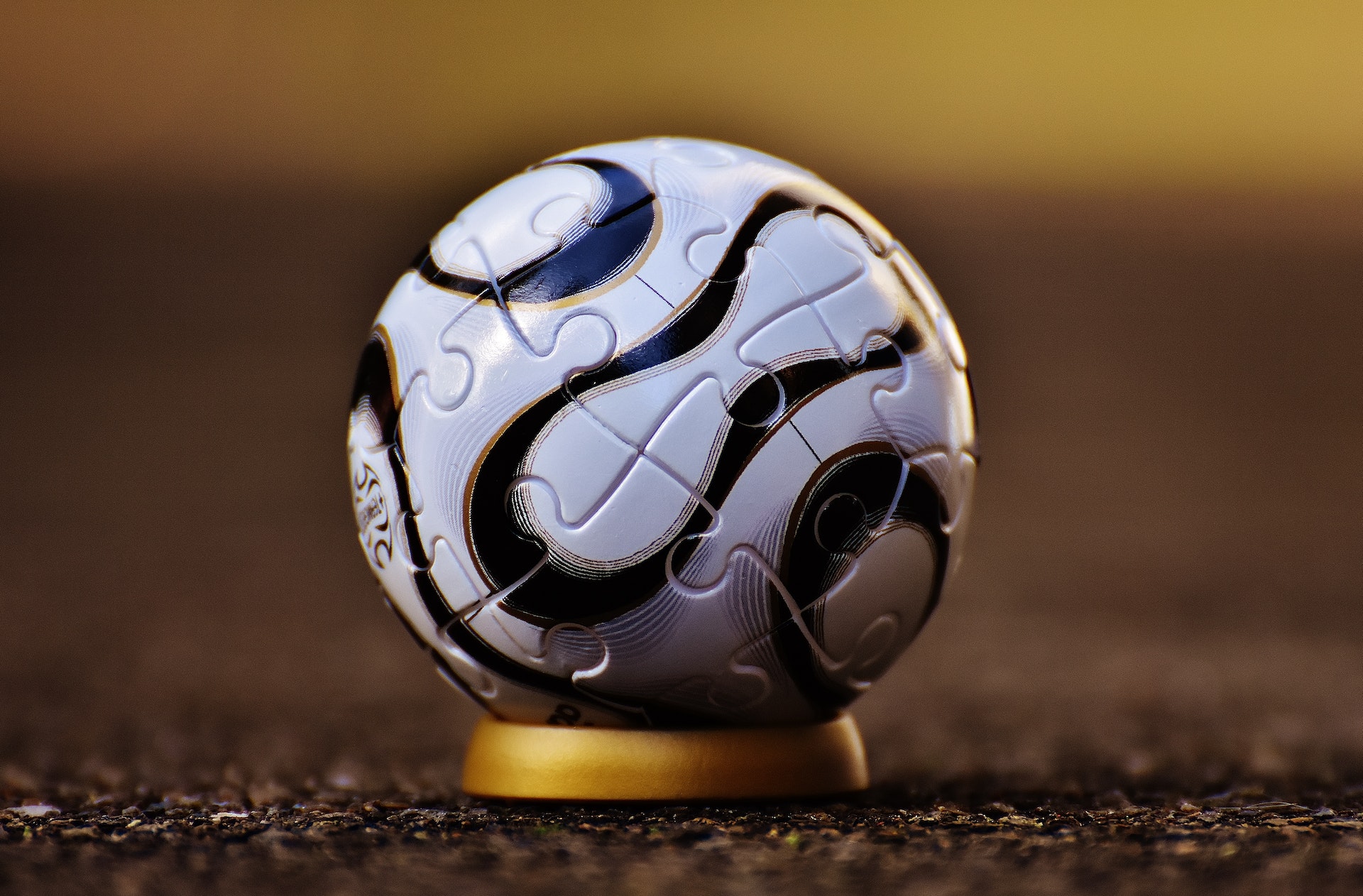 A soccer ball on a stand. Photo by: Pexels.com