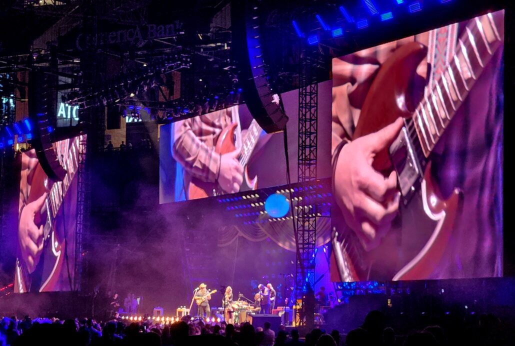 Chris Stapleton with Derek and Susan Tedeschi at Global Life Field on 06/15/24. Photo by: Matthew McGuire