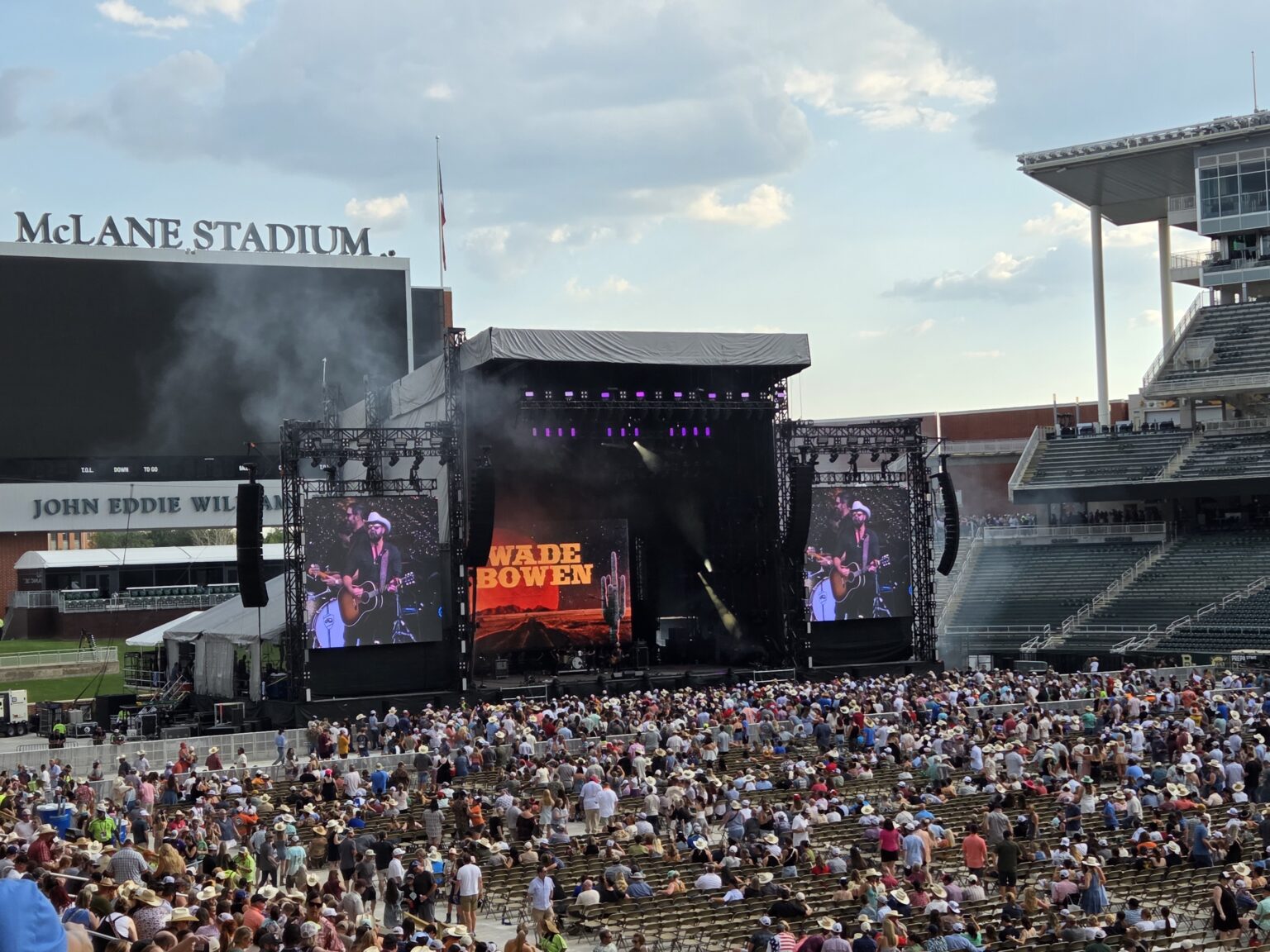 Boys from Oklahoma Concert: Turnpike Troubadours, Cross Canadian ...